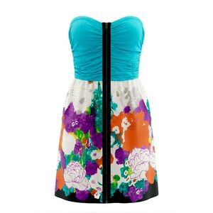 Women’s Karlie Strapless Satin Knit Dress with Pockets